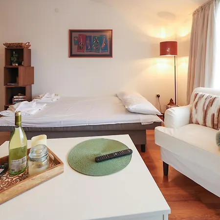 Modern 1Br Mountain View Spa Walk To Ski Lift דירה *