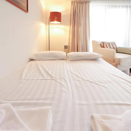 Modern 1br-mountain View-spa-walk To Lift 班斯科
