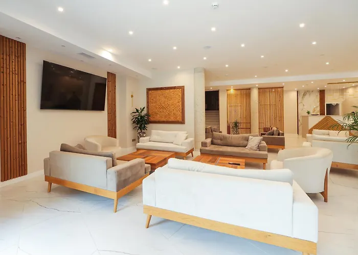 1br For 4 W Balcony View Near Lift *